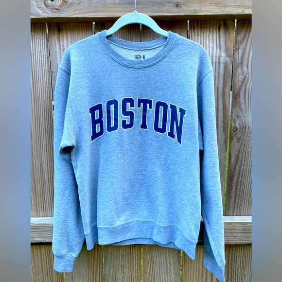 Boston Sweatshirt - Picture 1 of 3